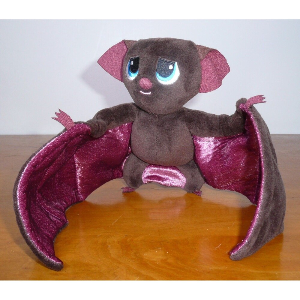 Hotel Transylvania 2 Mavis Bat Poseable Wings 14” Wingspan Plush Toy 2012